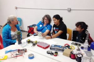 Repair Cafe fixing vacuum cleaner